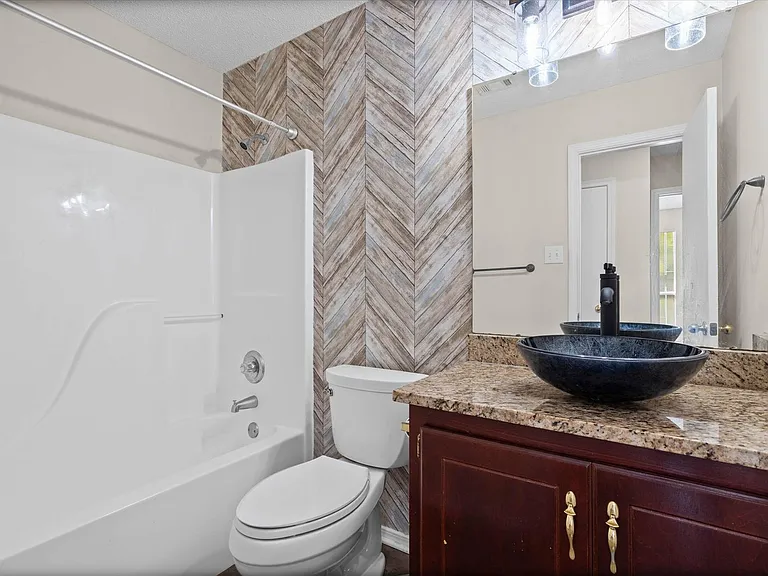 1469 Homestead Dr — Photo 15
