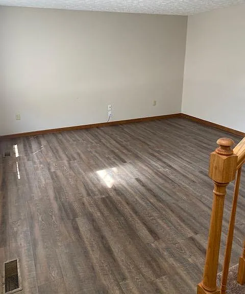 820 Woodsedge Dr #820 — Photo 4