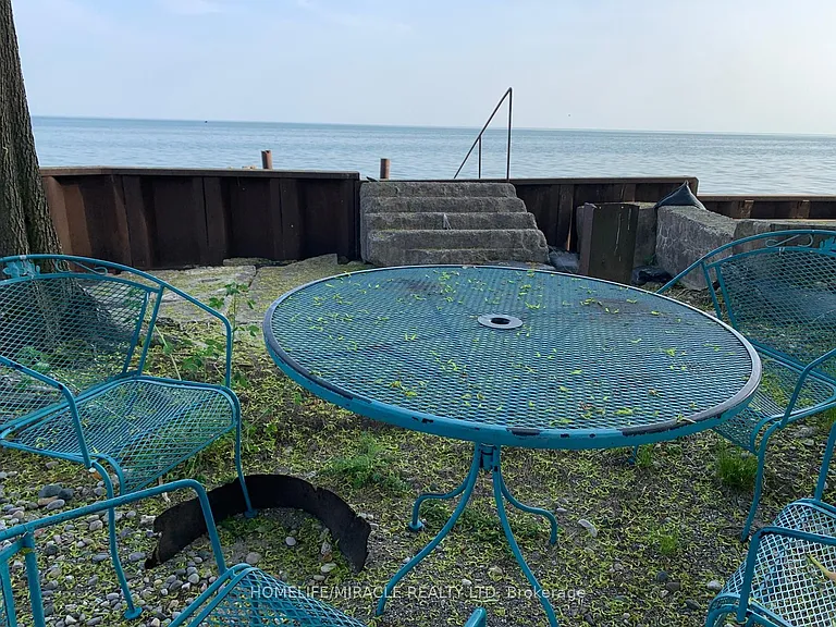 18222 Erie Shore Dr — Photo 11