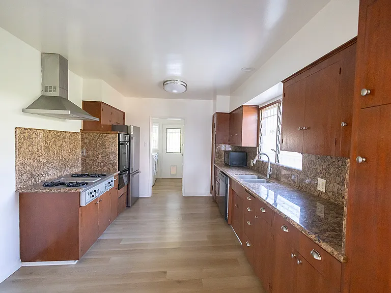 5461 E La Pasada St — Photo 42