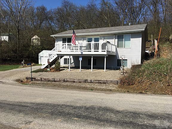 3rd image of 1152 Lakeshore Dr