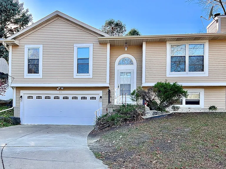 25 Jacobs Ct — Photo 2