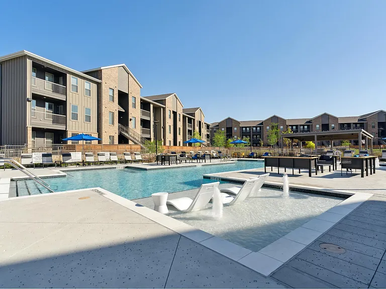 Alta Marine Creek — Photo 40