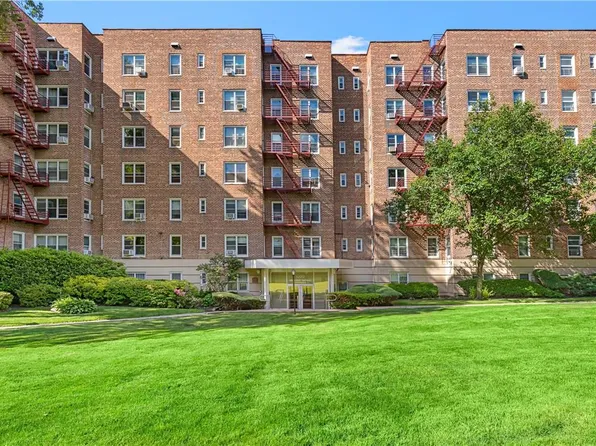 1300 Midland Avenue #C78, Yonkers, NY 10704