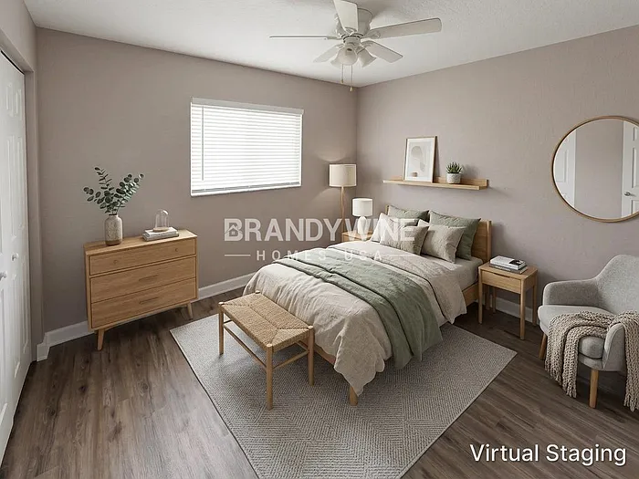 220 Bonnie Glen Ln — Photo 16
