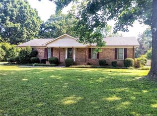 10010 Robinson Church Rd, Charlotte, NC 28215