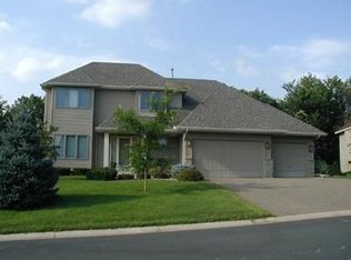 10770 Alberton Way, Inver Grove Heights, MN 55077