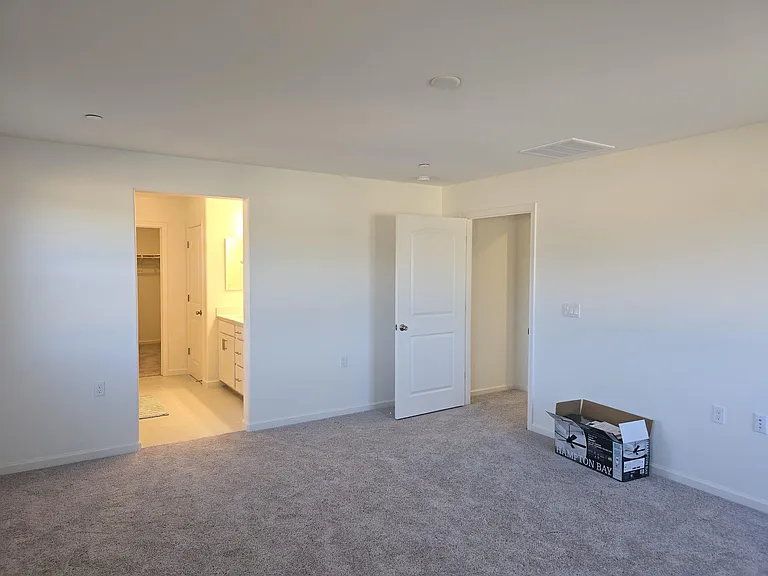 6701 E Nevada Ave — Photo 33