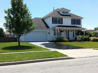 20 Brook Ln, West Seneca, NY 14224