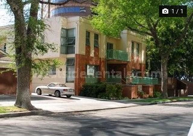 1st image of 131 N Avon St #101