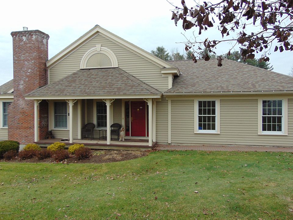 1st image of 37 Overlook Dr