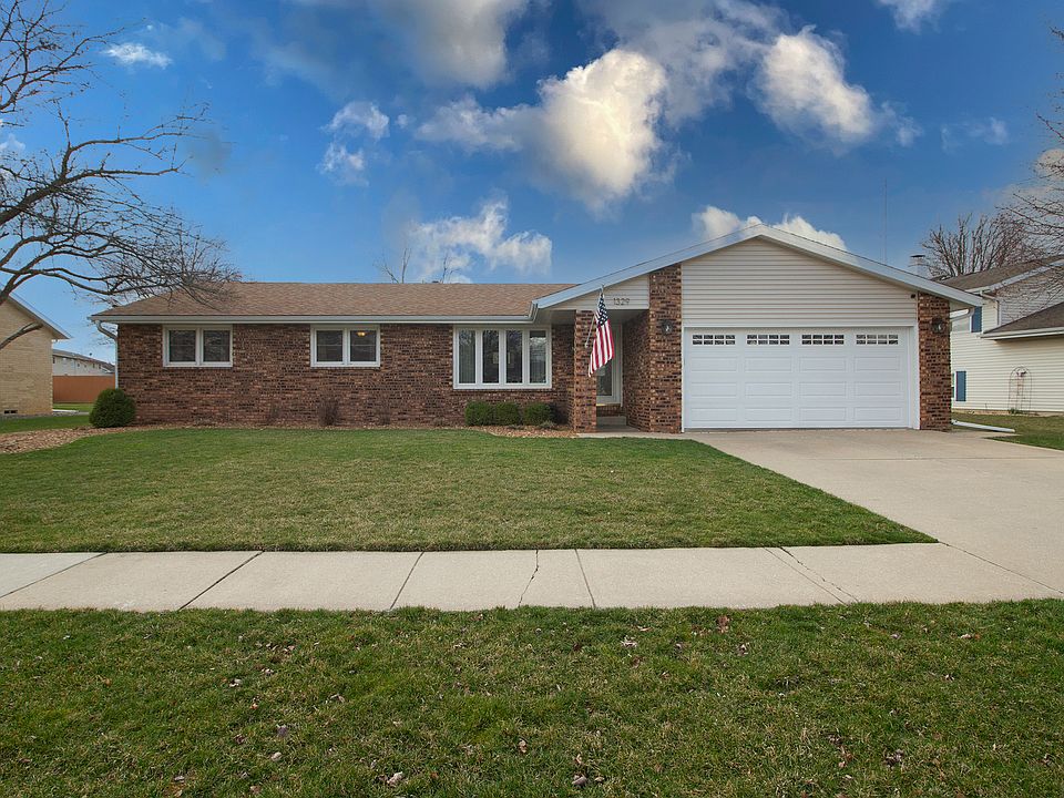 1st image of 1329 Georgetown Dr