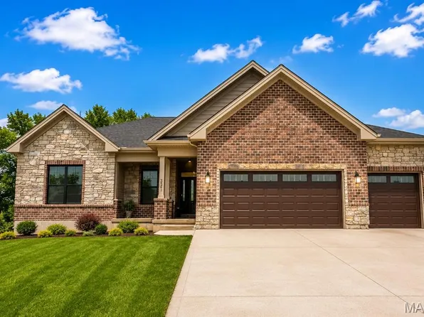 206 Timber Crst #206-STB, Washington, MO 63090