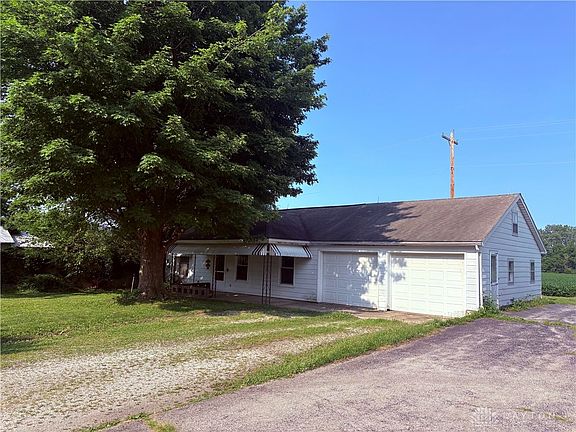 3rd image of 241 N Maple St