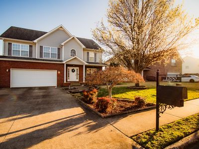 1200 Stillwood Dr, Clarksville, TN, 37042