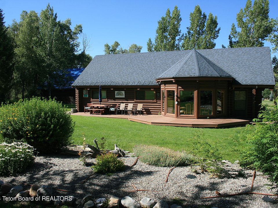 1st image of 1458 Hardman Rd
