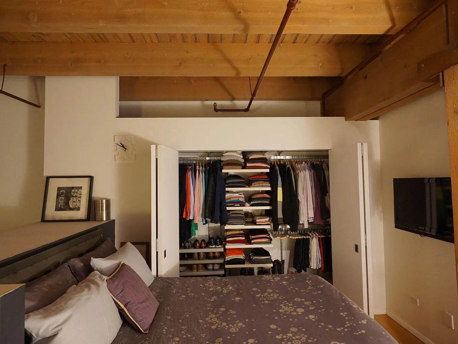 1733 W Irving Park Rd — Photo 3