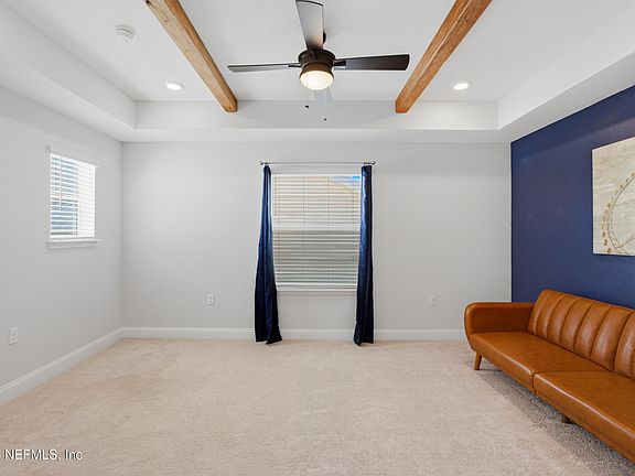 3rd image of 248 CLIFTON BAY