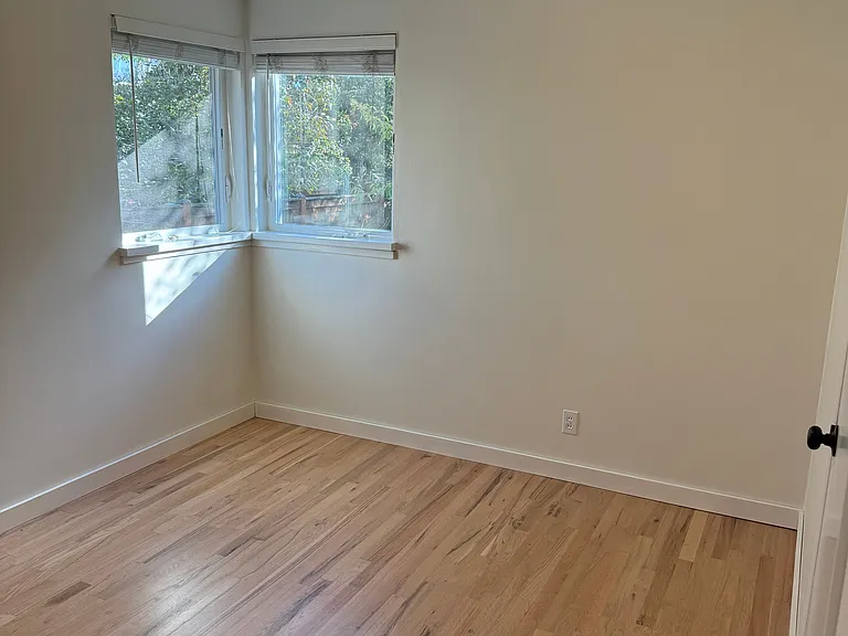 4009 NE 72nd St — Photo 20