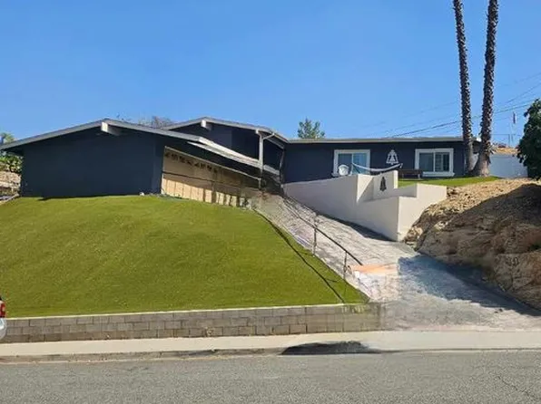 2975 Robin Rd, Riverside, CA 92506