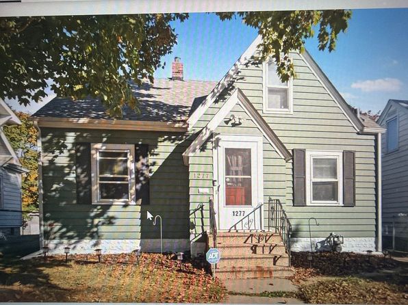 1227 Margaret St
