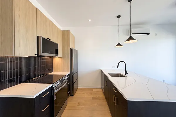 Kitchen, photo 1