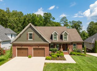 576 Canyon Edge Ln, Hixson, TN 37343