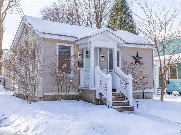 406 Elm St, Fayetteville, NY 13066