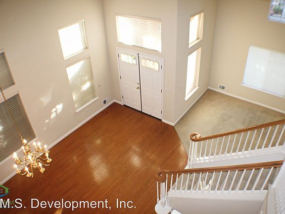 5th image of 5954 Sage Dr
