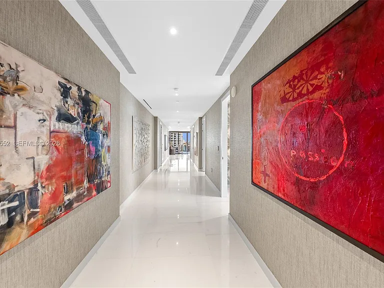 300 Biscayne Boulevard Way #901E — Photo 23