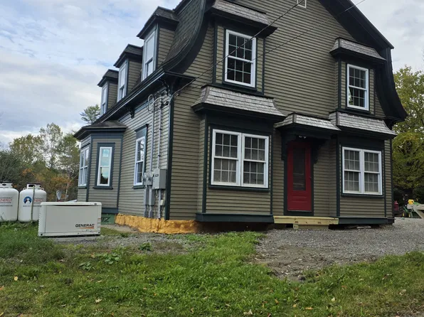 16 Old Belfast Rd #B, Frankfort, ME 04438