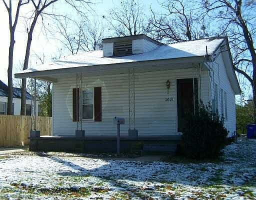 1st image of 2601 Columbia Ave