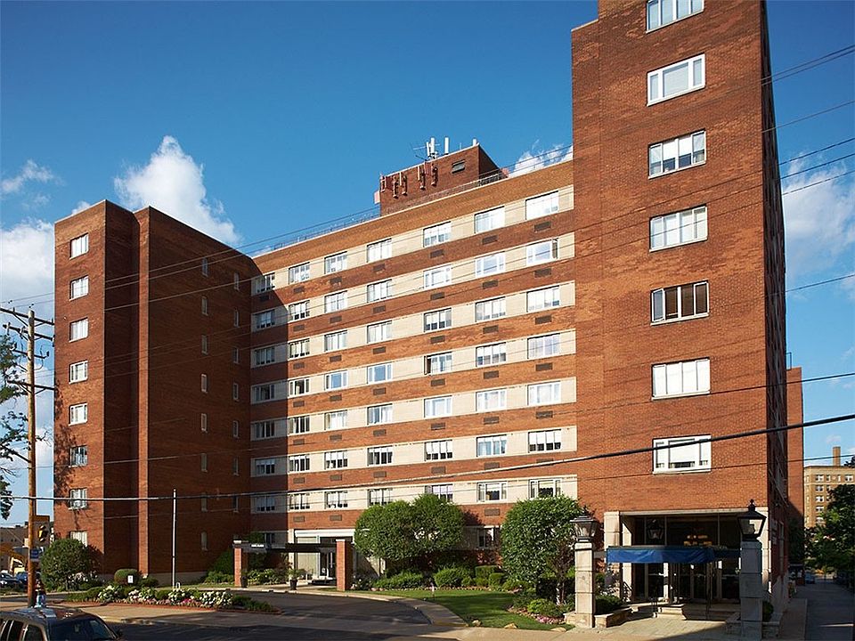 1st image of 128 N Craig St APT 305