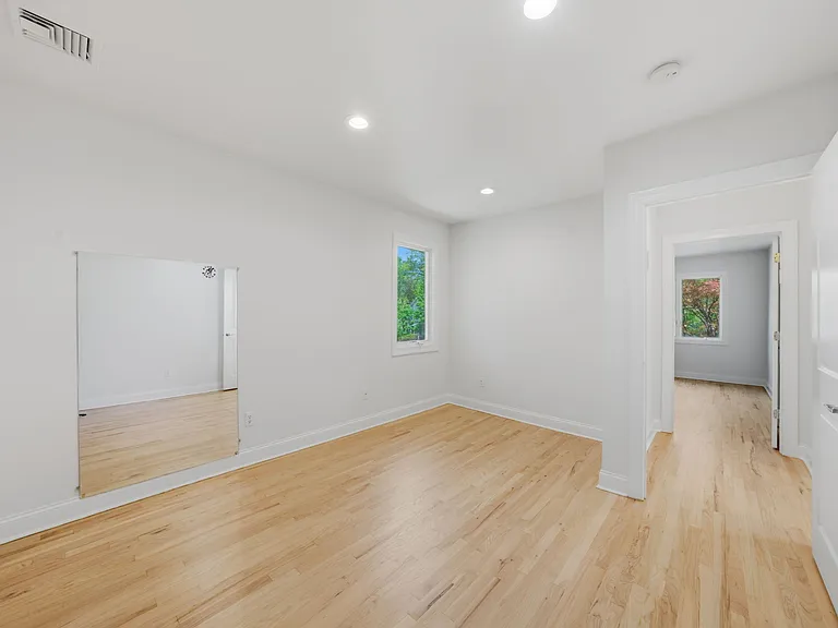 232 Riveredge Rd — Photo 26