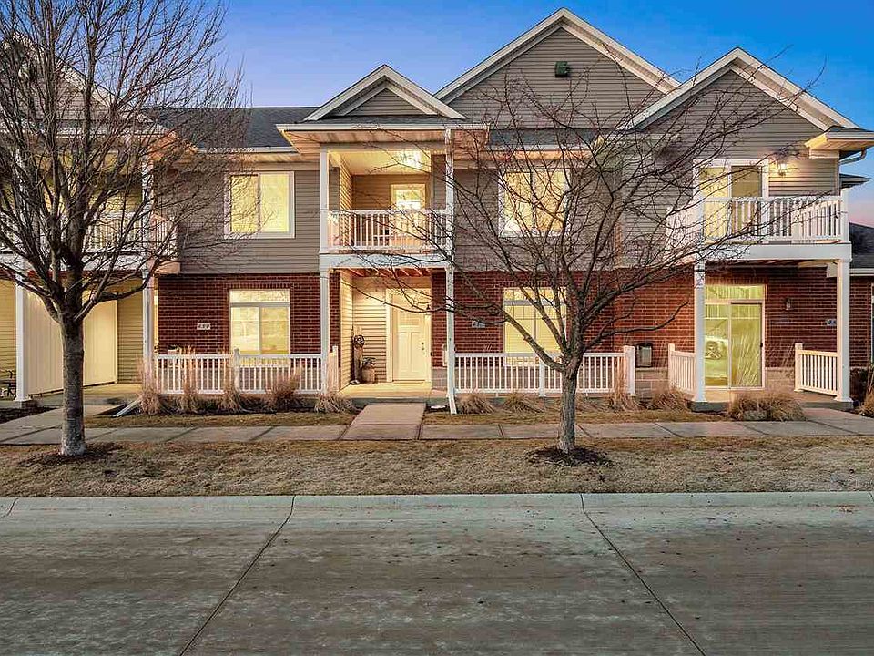1st image of 482 Charlotte Ln