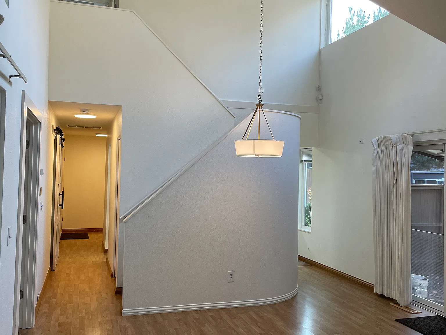 4 bed, 1454 sqft, $2,800 — Photo 2