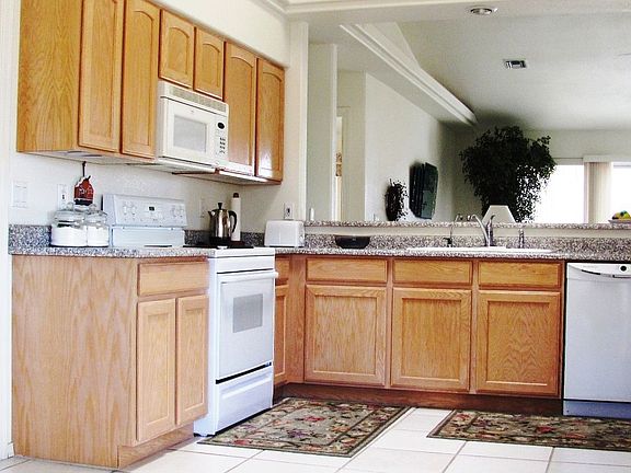 2nd image of 2480 Demaret Dr