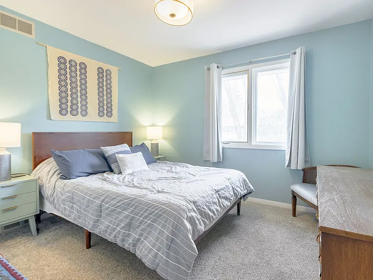 313 Walnut Grove Dr — Photo 24