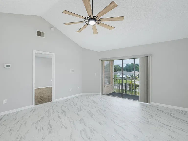 4933 Myrtle Oak Dr #23 — Photo 9