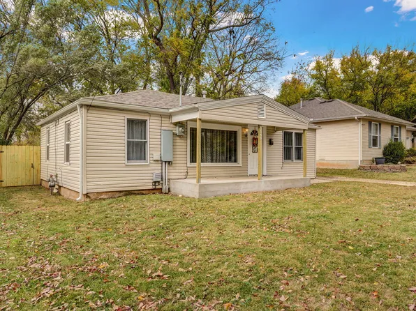 549 S Hillcrest Avenue, Springfield, MO 65802