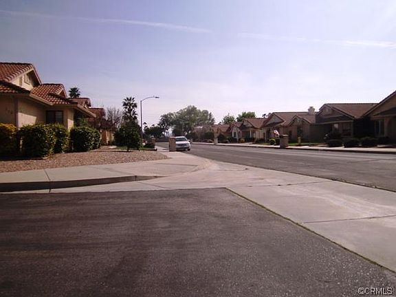 3rd image of 740 La Morena Dr