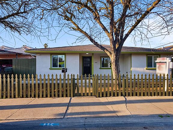 4th image of 445 M St