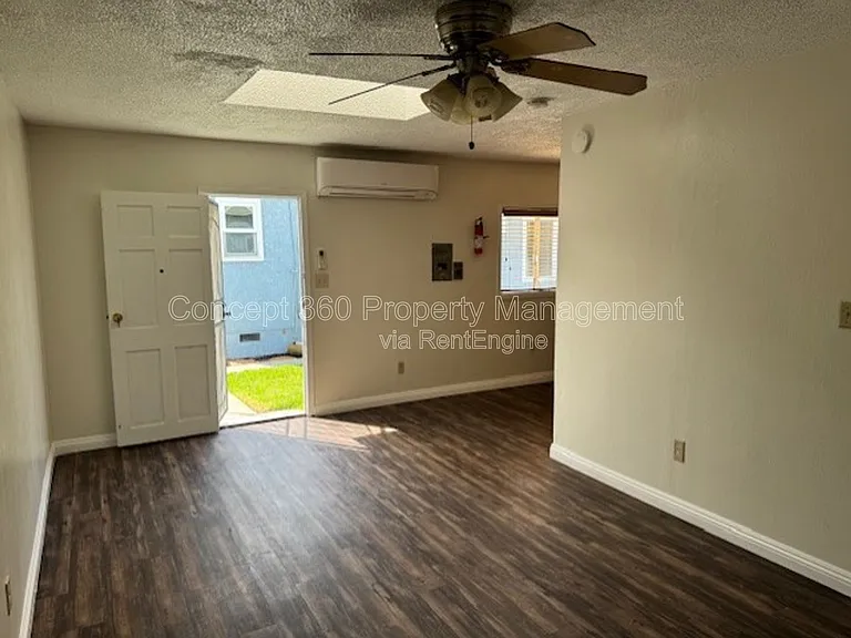 157 E Harcourt St — Photo 12