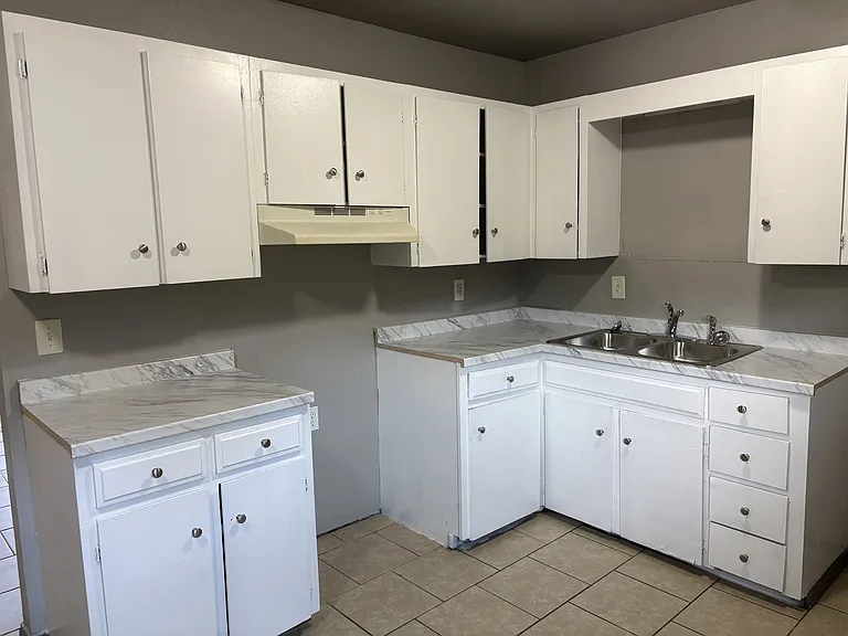 1222 S 73rd East Ave #1 — Photo 4
