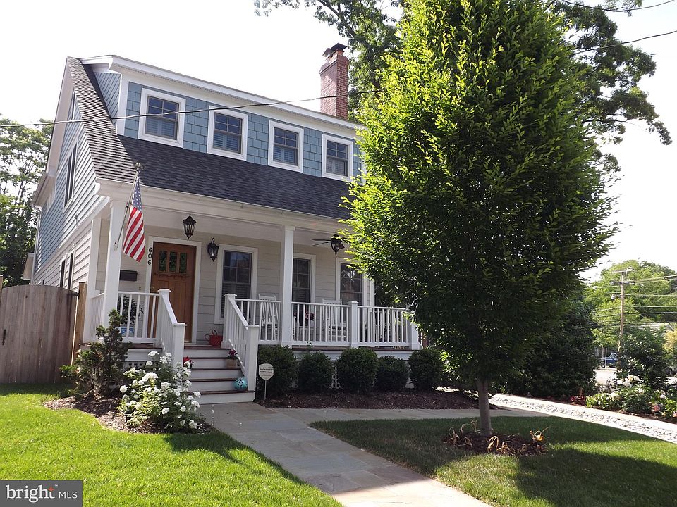 1st image of 606 N Hudson St