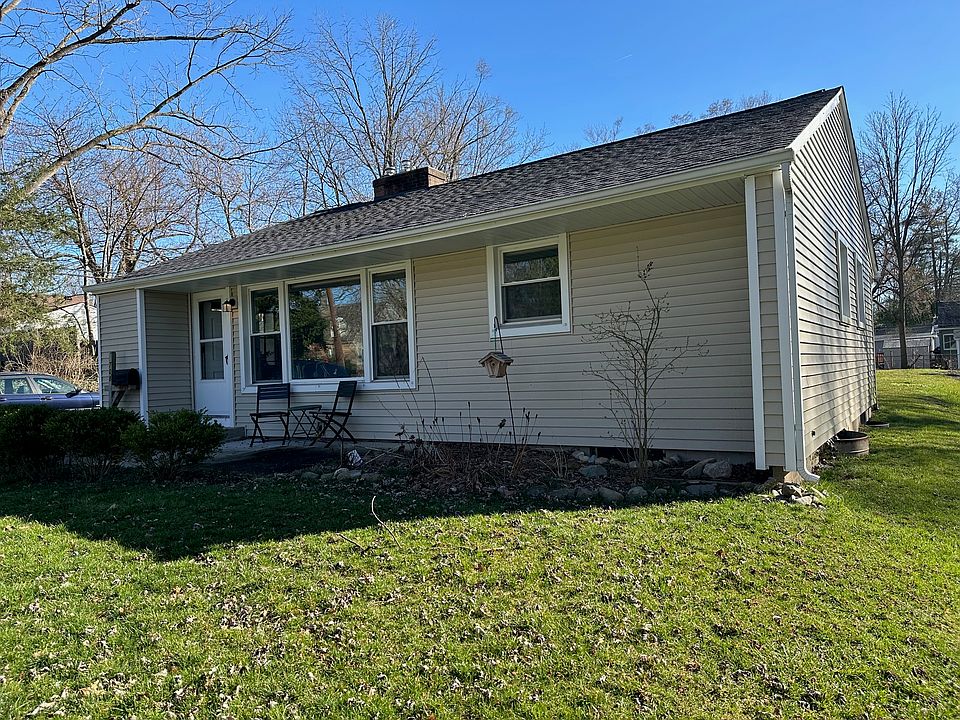 1st image of 708 Barton Dr