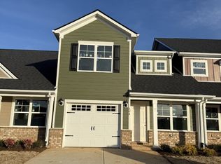 264 Selesia Ln, Pleasant View, TN 37146