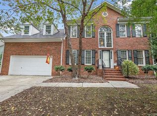 12702 Landing Green Dr, Charlotte, NC 28277