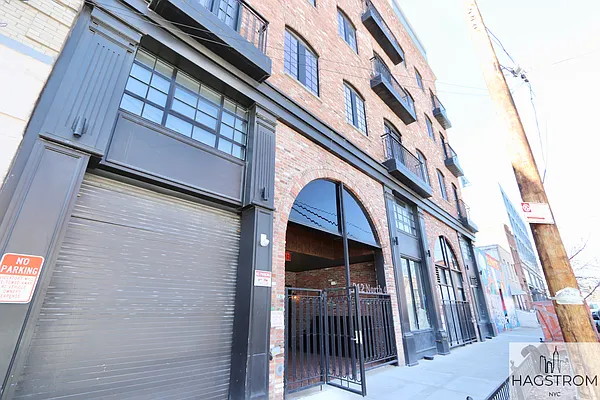 Rented by Hagstrom Management Inc | media 89