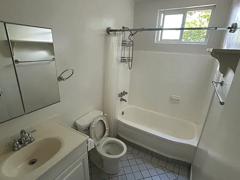 3837 Huron Ave #1 — Photo 6